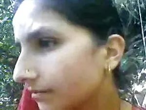 सुंदर गोरा गृहिणी जी ...