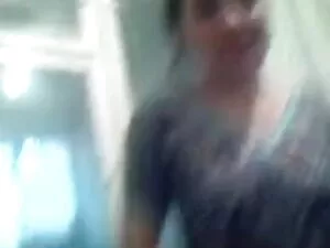 पत्नी एक मुर्गा द्वा ...