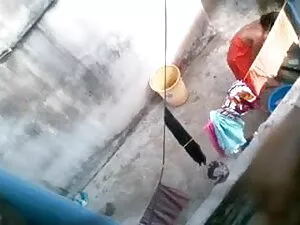 ब्लैक 4. कुंवारी लड़ ...