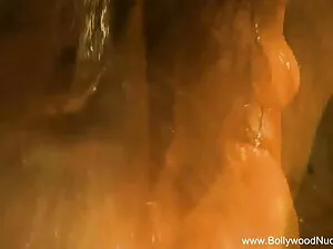 सुंदर हॉट बेब हस्तमै ...