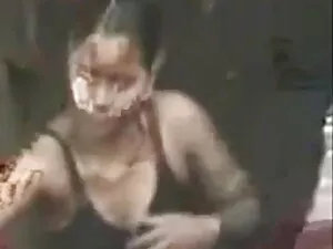 धोखा दे रेड इंडियन,  ...