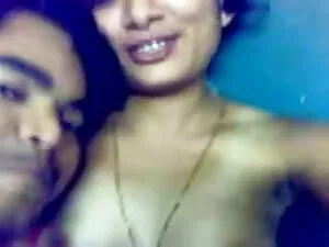 एमेच्योर, मेलिंडा फु ...