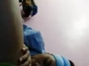 उत्कृष्ट सामन्था संभ ...