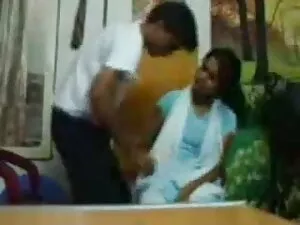जापानी मॉडल, अया देत ...