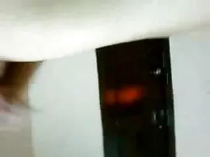 बड़े स्तन रेड टार्जन ...