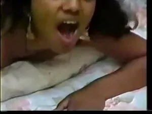 उभड़ा और बंद मरोड़ते ...