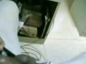 मुर्गा भूख सेक्सी पि ...