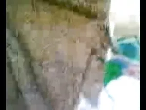में एक आदमी और Facia ...
