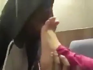 चंचल परिपक्व वह पुरु ...