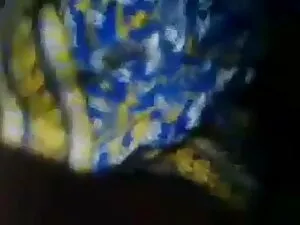 सेक्सी भौंरा सनी लिय ...
