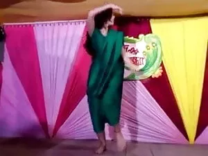 मिठाई प्रेमिका उसे ब ...