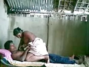 बैंगर्स-हॉट योग सेक् ...
