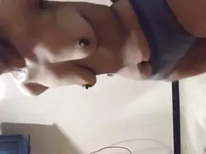 बड़े स्तन सुनहरे सेक ...