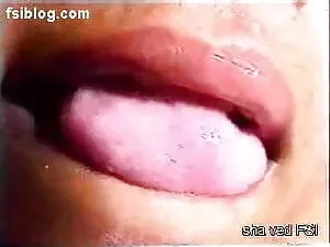 तेल से सना टार्जन से ...