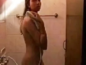 चंचल बेब चाहता है आप ...