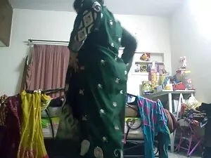 लेटेक्स मालकिन के सा ...
