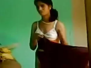 सींग का बना हुआ ट्रा ...