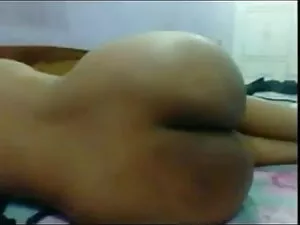 मोहक सेक्सी फिल्म फु ...
